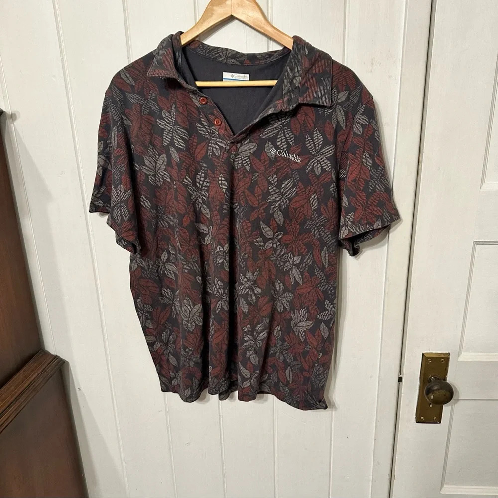Columbia Men's Leaf Pattern Shirt - Red and Gray